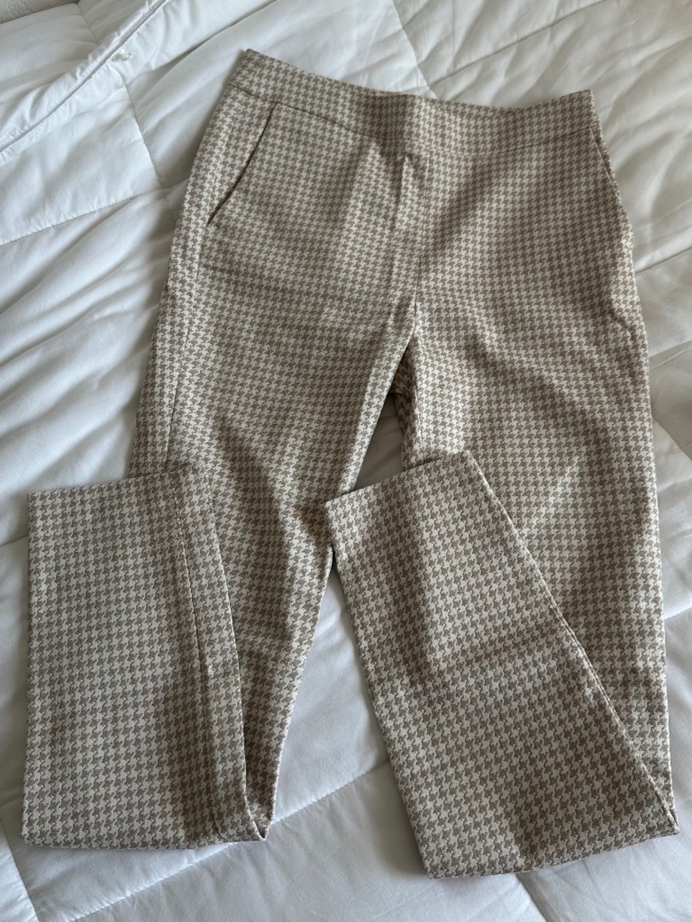 Sézane pattern trousers cream white